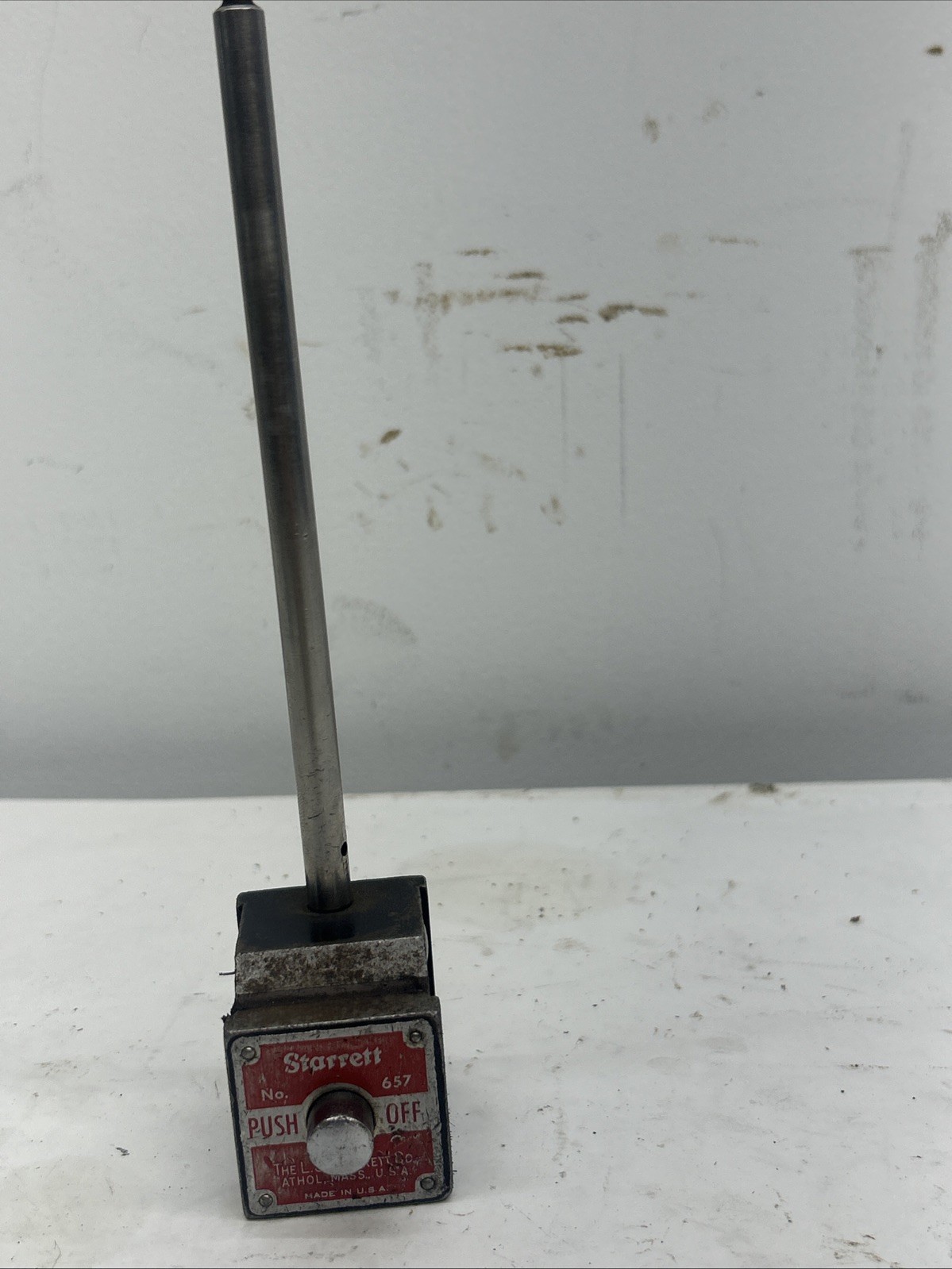 Starrett Magnetic Indicator Holder Base No. 657. Dial Indicator Base Holder
