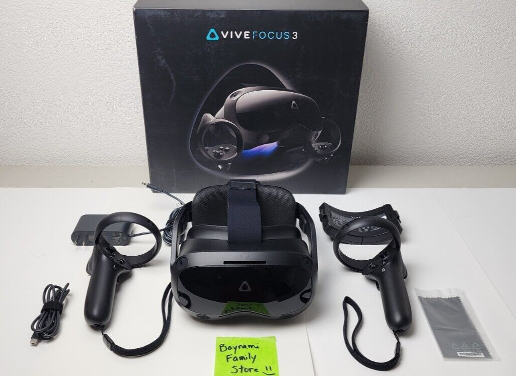HTC VIVE Focus 3 Headset with Controllers Full Kit (2x Controllers & Battery)