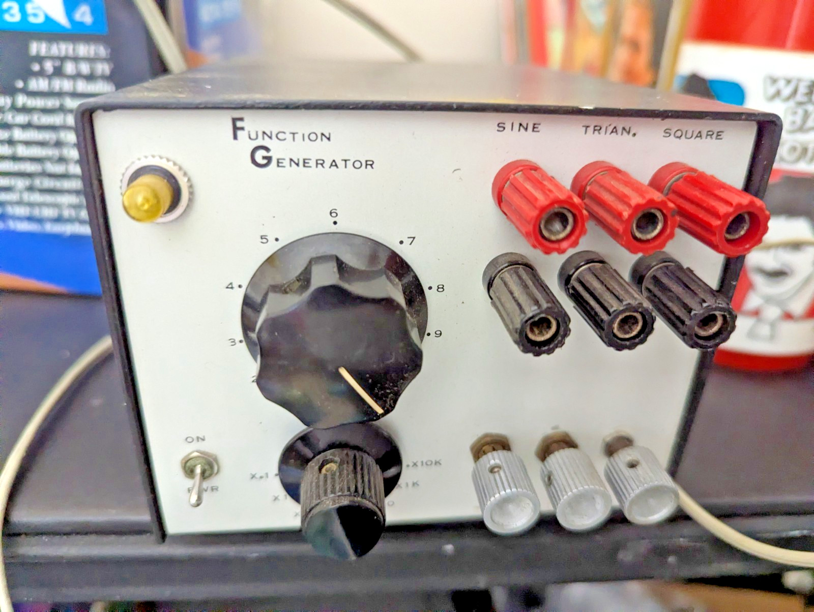 Vintage Laboratory Function Generator Heathkit (?) Model Testing Sine Meter