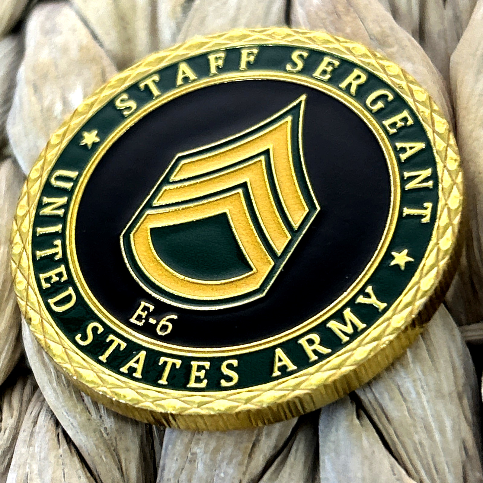 US ARMY STAFF SERGEANT E-6 Challenge Coin-US Military Gift Coins