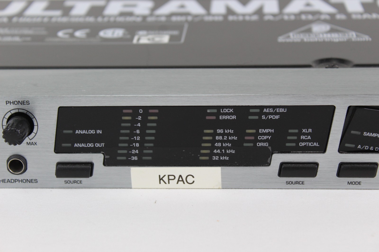 Behringer UltraMatch Pro 24-Bit/96 KHZ A/D-D/A & Sample Rate Converter SRC2496