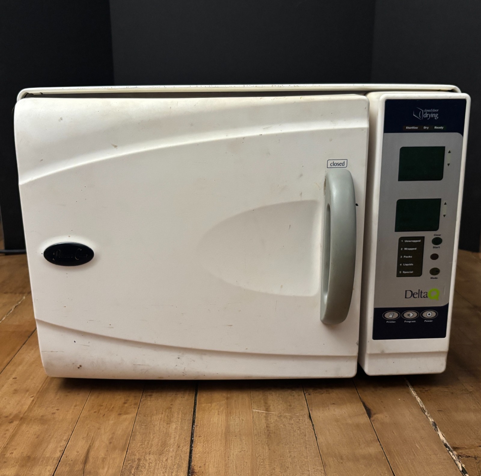 Pelton And Crane Delta Q Model AF Autoclave