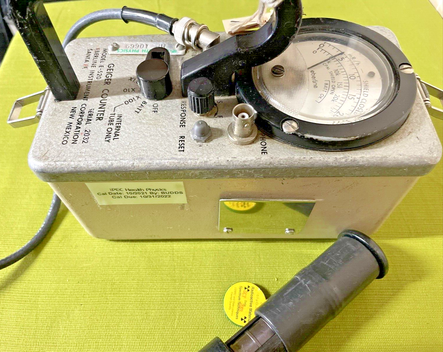 Eberline E520 Radiation Geiger Counter Meter with HP270 Probe