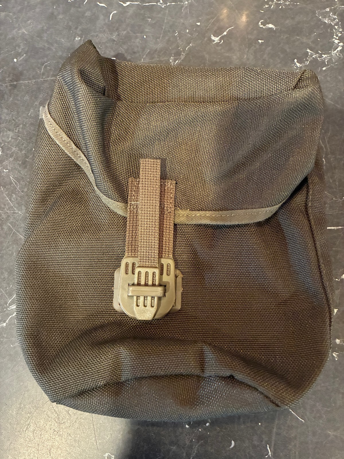 US 2 Quart Canteen Cover Pouch Insulated Coyote Brown DCU Khaki Military ALICE