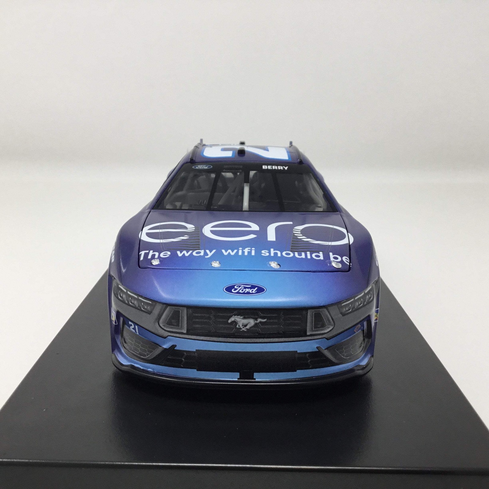 Josh Berry 2025 Eero 1:24 Diecast