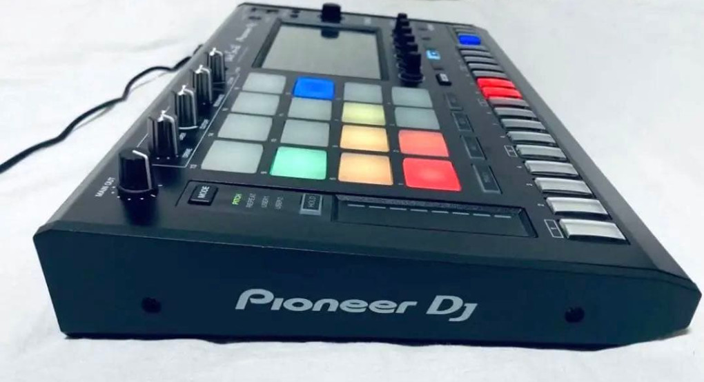 Pioneer TORAIZ SP-16 Pro DJ Sampler MIDI Sequencer Drum Machine SP16 Tested