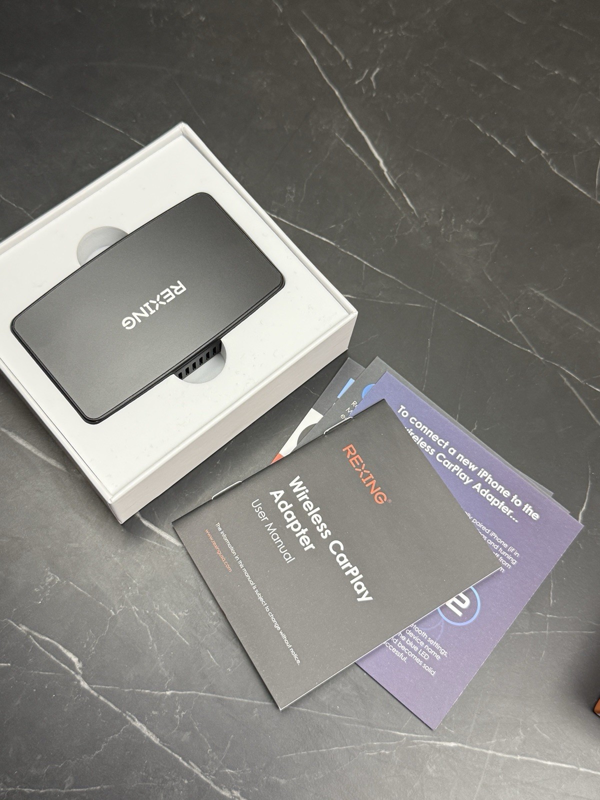 REXING CPW-1 Wireless Carplay Adapter - New