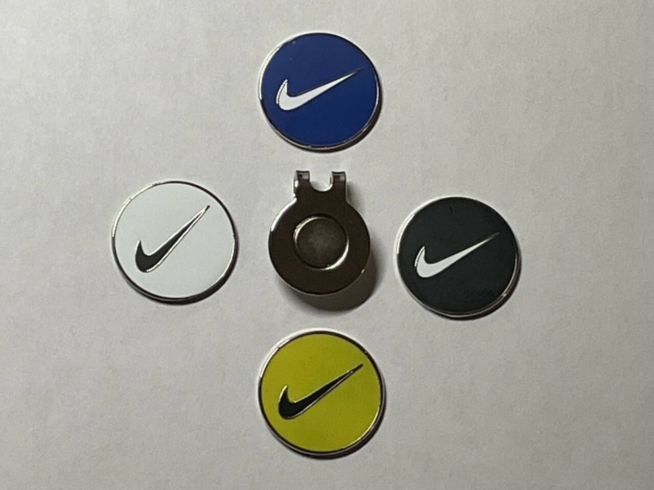 (4) Nike Swoosh 1" Flat Coin Style Golf Markers W/ Bonus Hat Clip - Quality Made