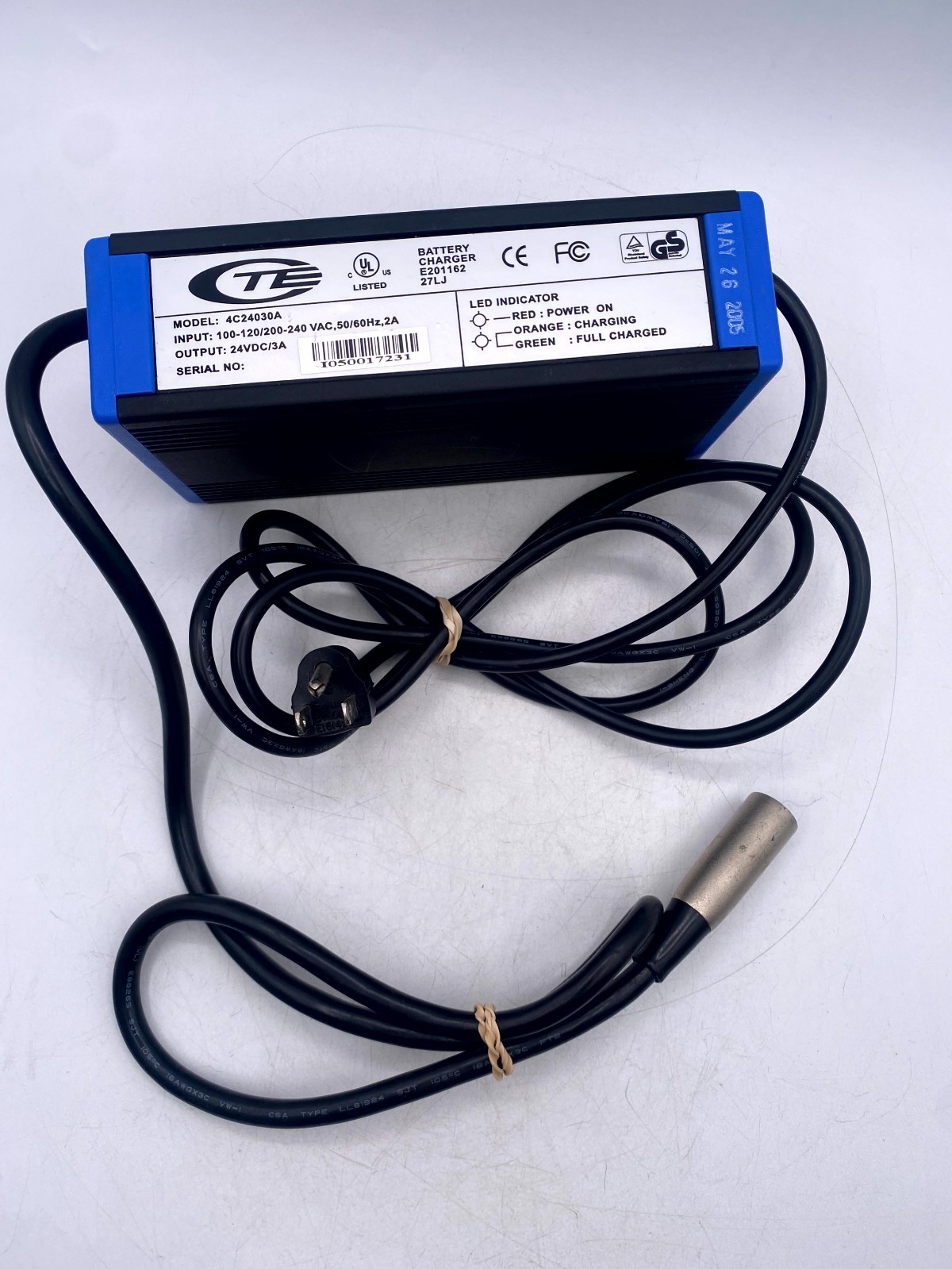 CTE 4C24030A On Board Battery Charger Black & Blue 24 VDC 3 Amp for Pronto M51