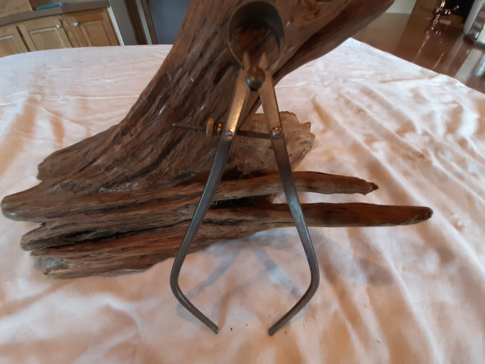 VINTAGE JAPAN DIVIDER