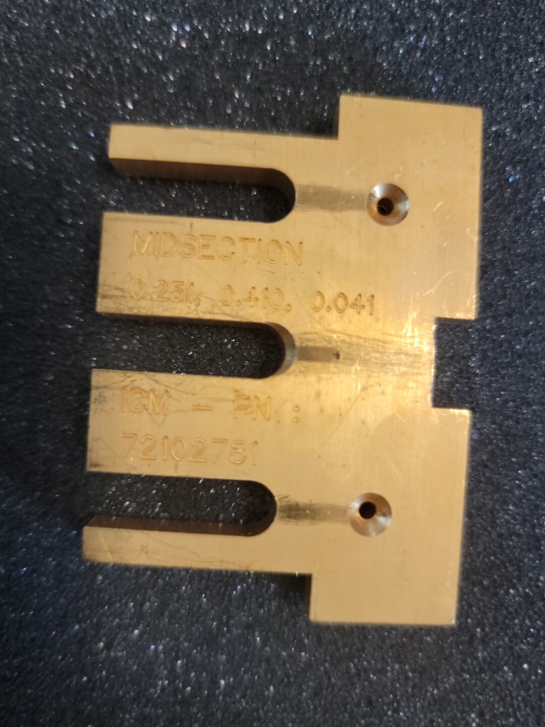 Inter-Continental Microwave TFC-1104 A0102689 Test Fixture