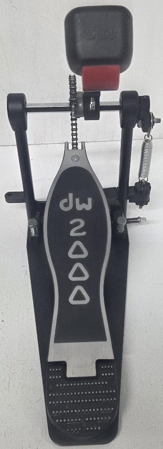 DW Single Kick Bass Drum Chain Drive Pedal DW2000
