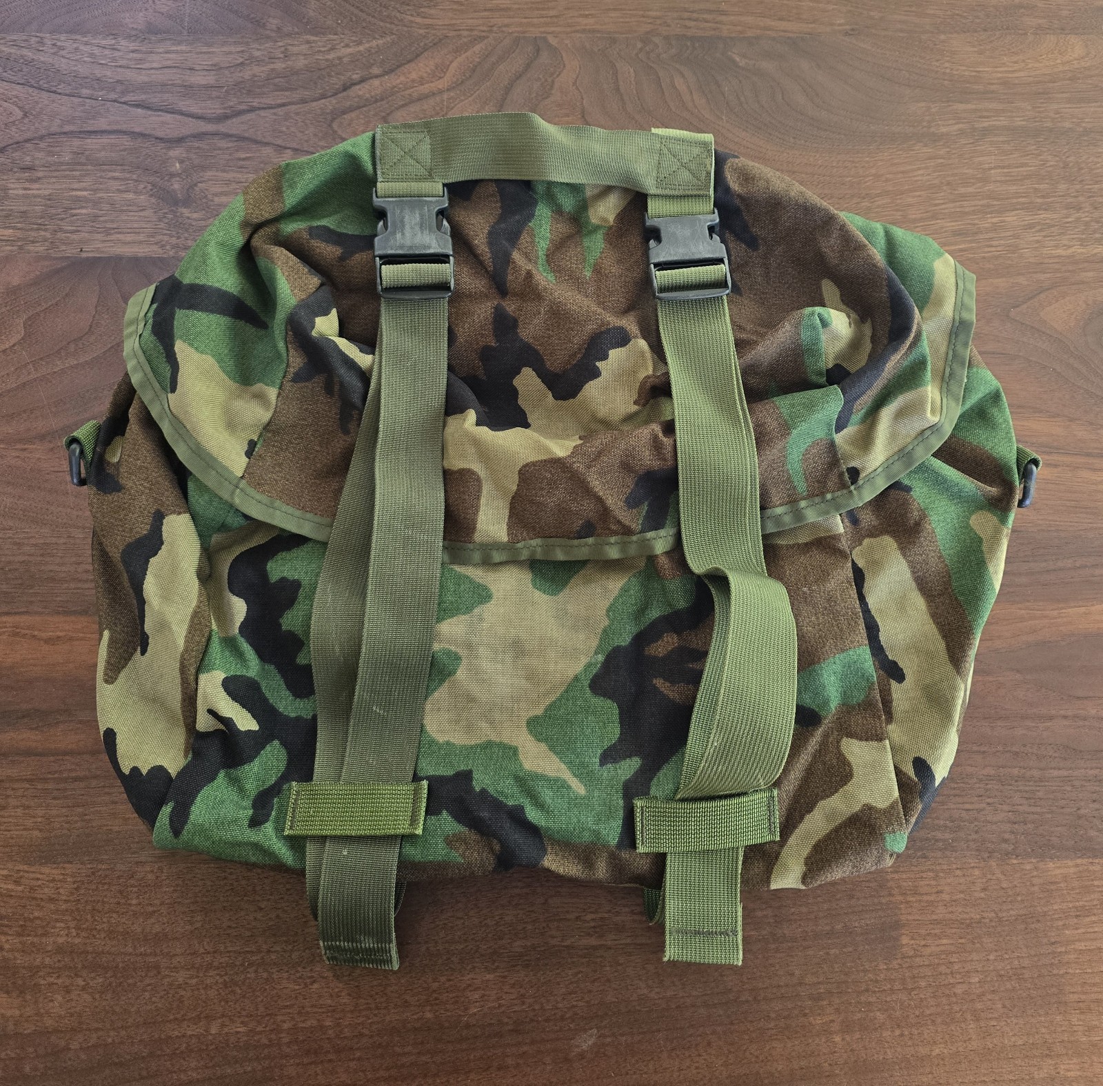 USGI US Army Military MOLLE II Modular Sleep System Carrier Bag Woodland Camo EX