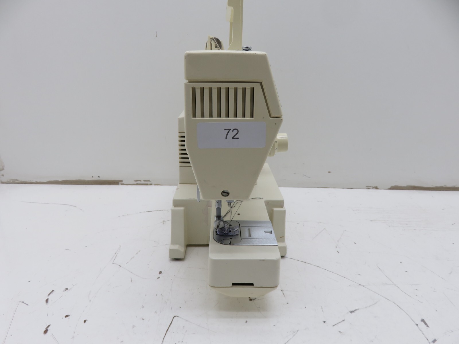 SINGER Merritt 4528 Sewing Machine - Untested As-is