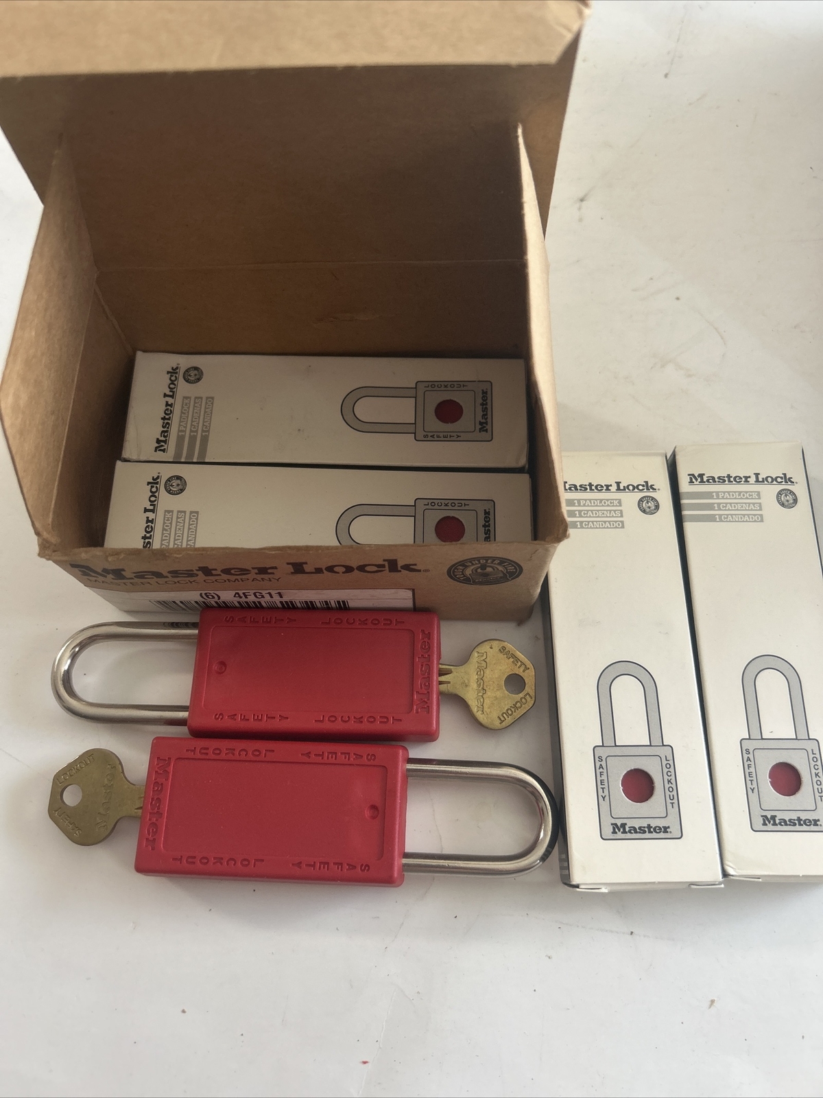 6 pack 411REDWWG Master Lock Red Bilingual Safety Padlocks 4FG11 NEW IN BOX J30