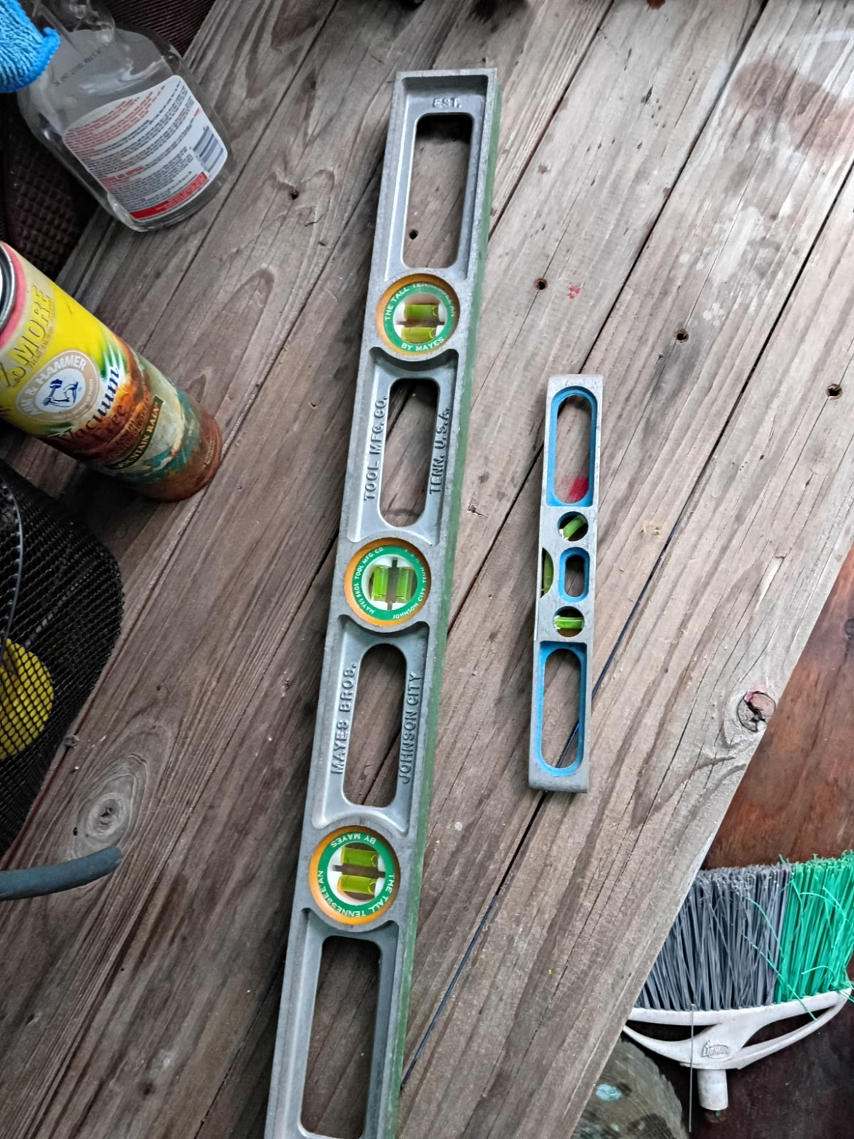 Johnson Tool Mfg. Co. Metal Box Beam Level Lot of 2 Portable Silver/Green/Blue