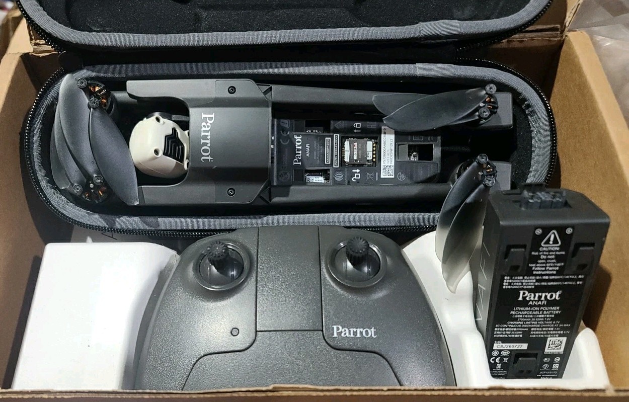 Parrot Anafi 4K Drone with 180° gimbal-auto return-GPS enabled-Hard Case