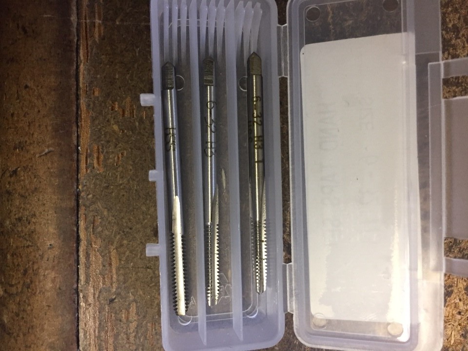6-32 GH3 3 FLUTE HIGH SPEED STEEL 3 PIECE TAP SET