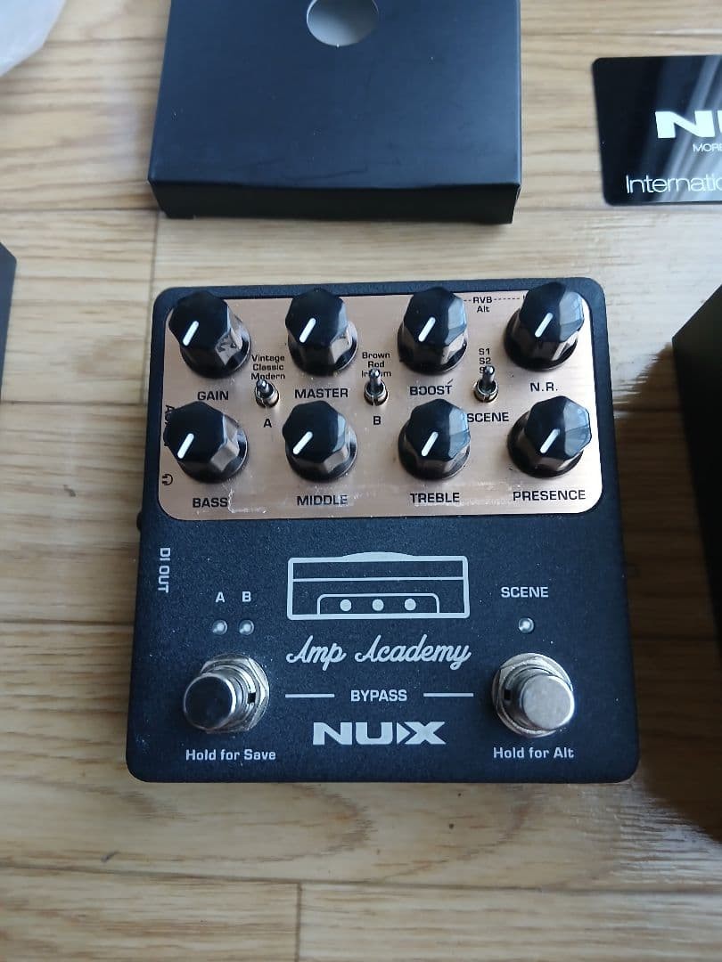 NUX Amp Academy Guitar Amplifier System