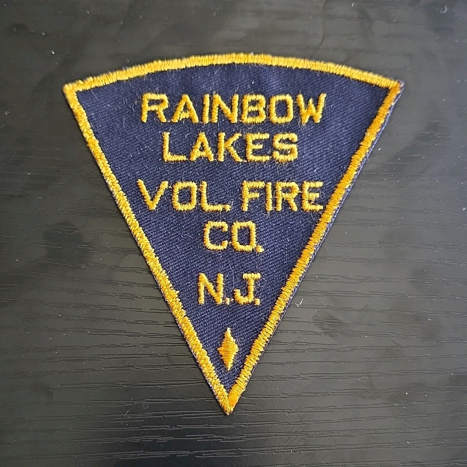 NJ - Rainbow Lakes Vol. Fire Co. Firefighting & Rescue Patch Collectible