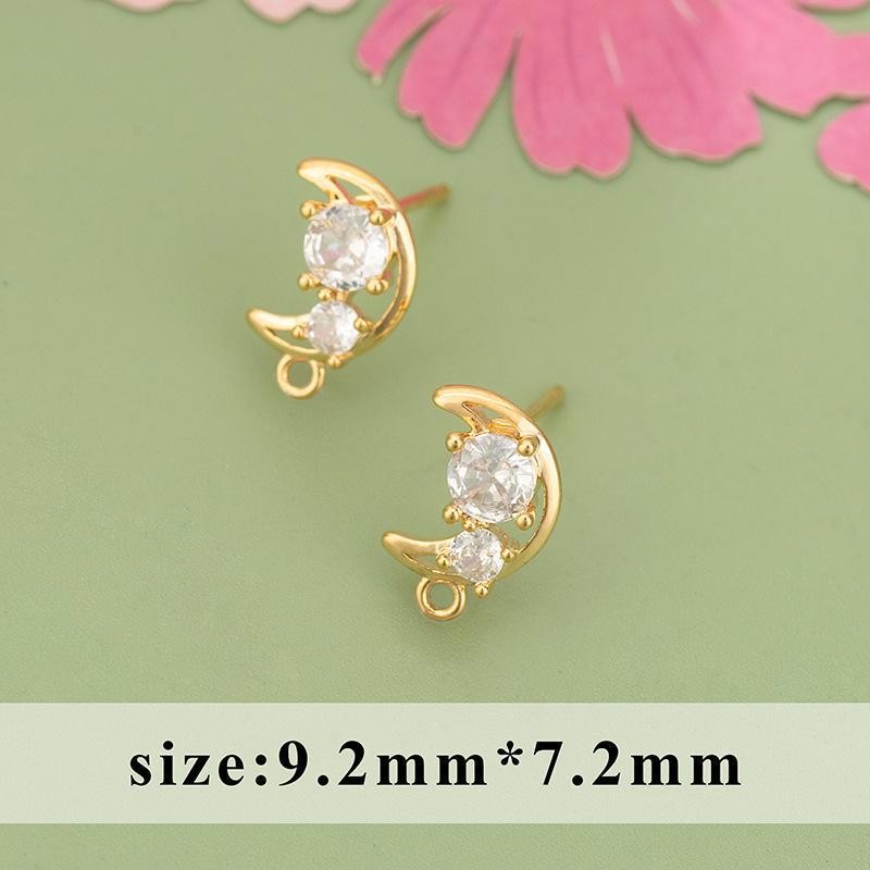 1Pair Gold Plated Cubic Zirconia Crescent Moon Stud Earrings Component GCR510