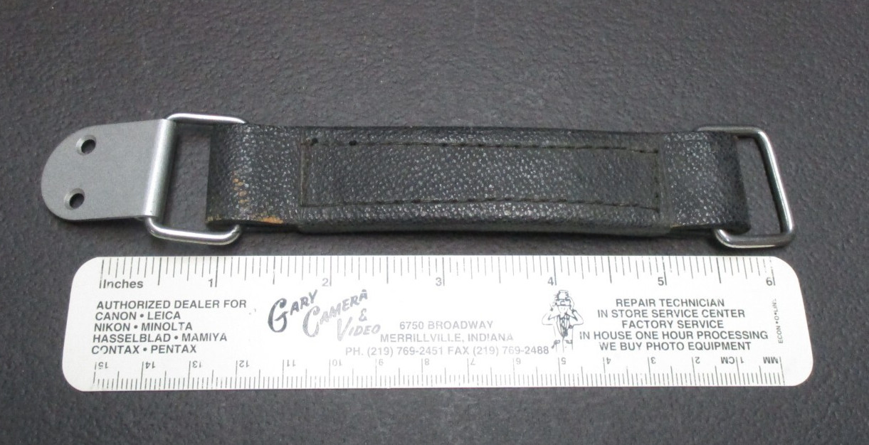 Original Graflex 2x3 leather strap as shown.