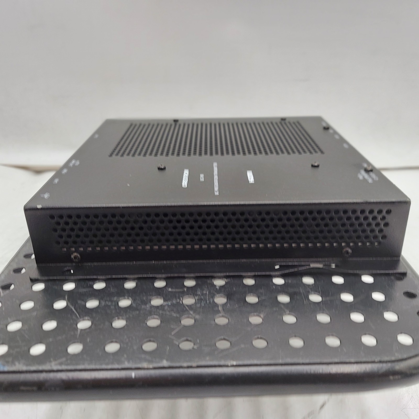 CRESTRON M201852001 UC-PR PRESENTATION TRANSMITTER 6510936