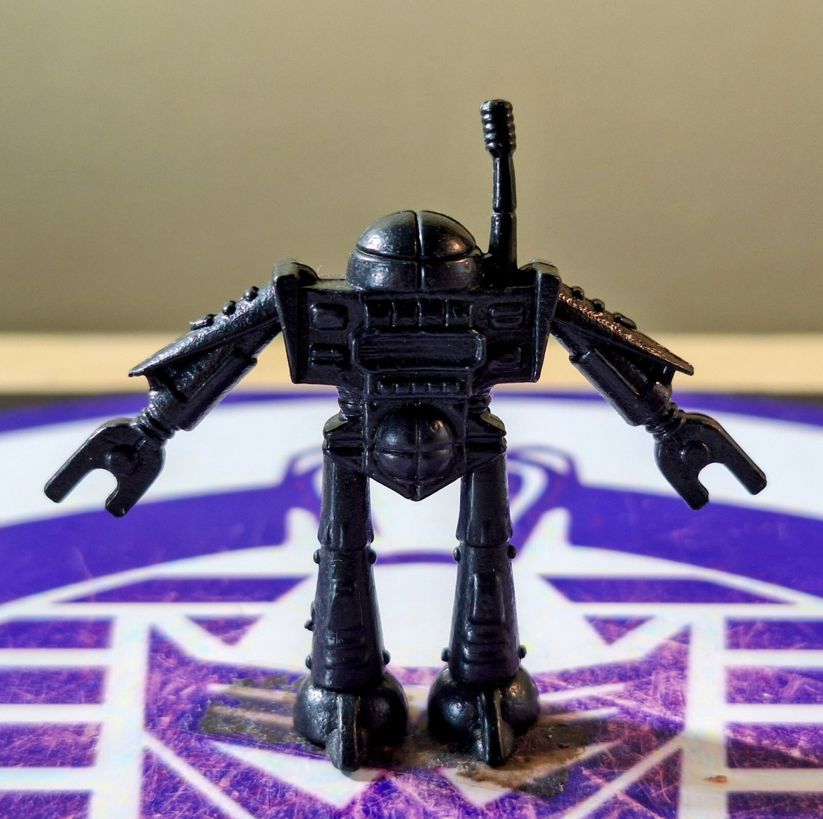 ARCO ROGUN ROBOT SPACE TOY FIGURE 1983 DROID KAIJU ANIME BLACK BOB