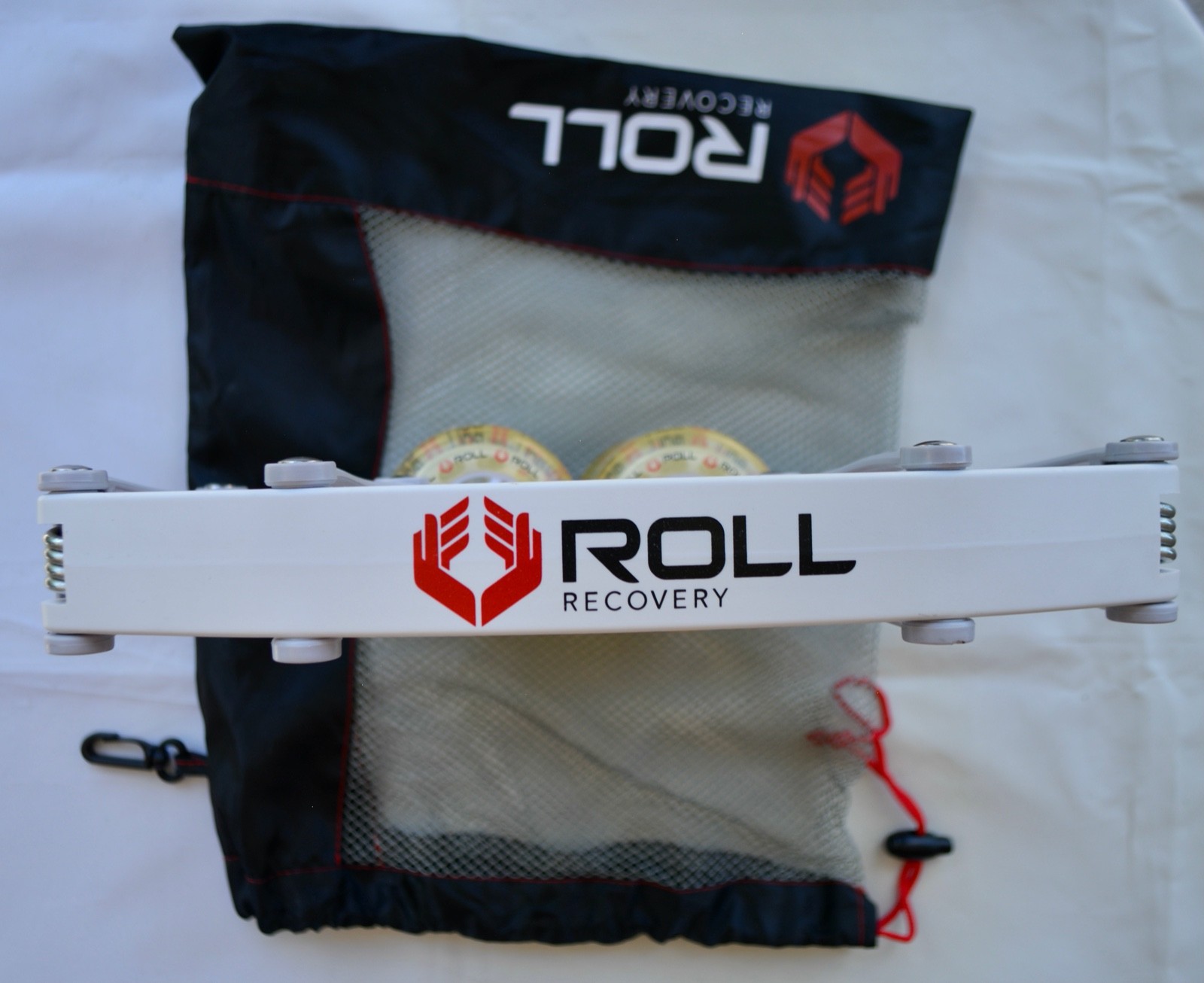 ROLL Recovery R8 Deep Tissue Massage Tool White