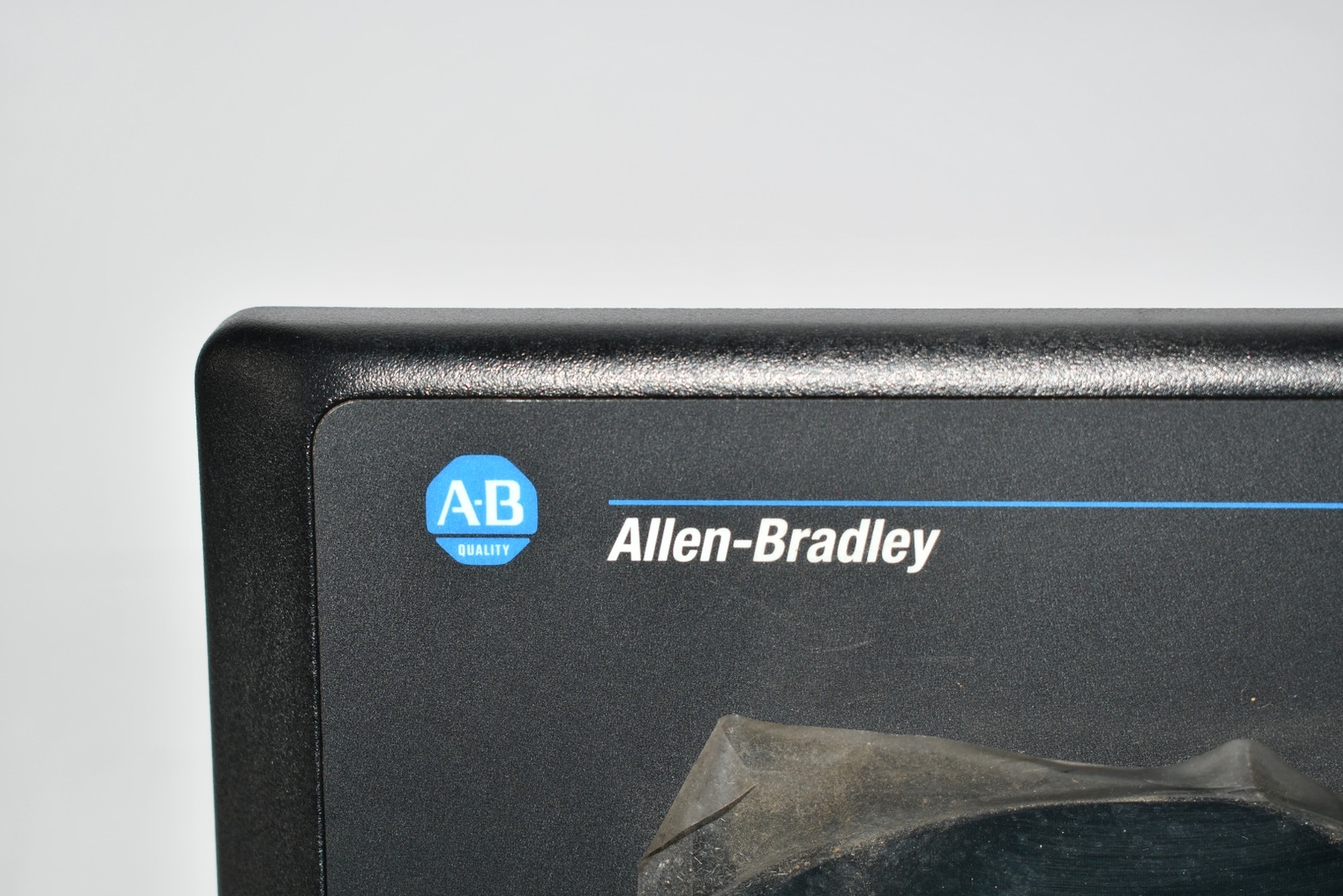NEW Allen Bradley 2711-K6C20L1 PanelView 600 OPERATOR INTERFACE 5.7 INCH DISPLAY