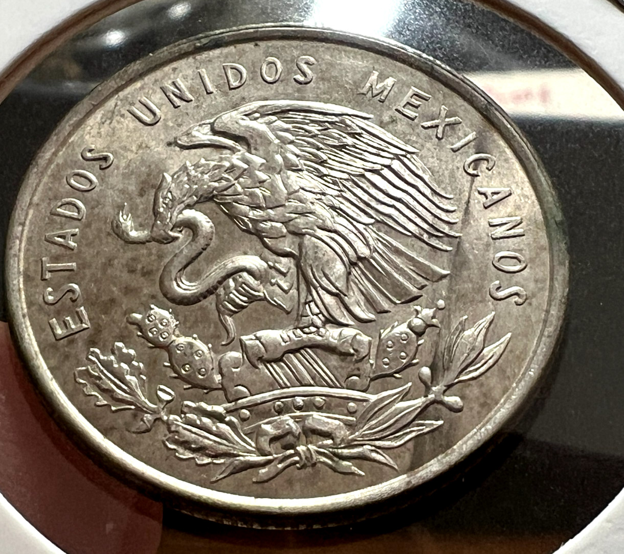 1951 MEXICO SILVER 50 CENTAVOS UNCIRCULATED
