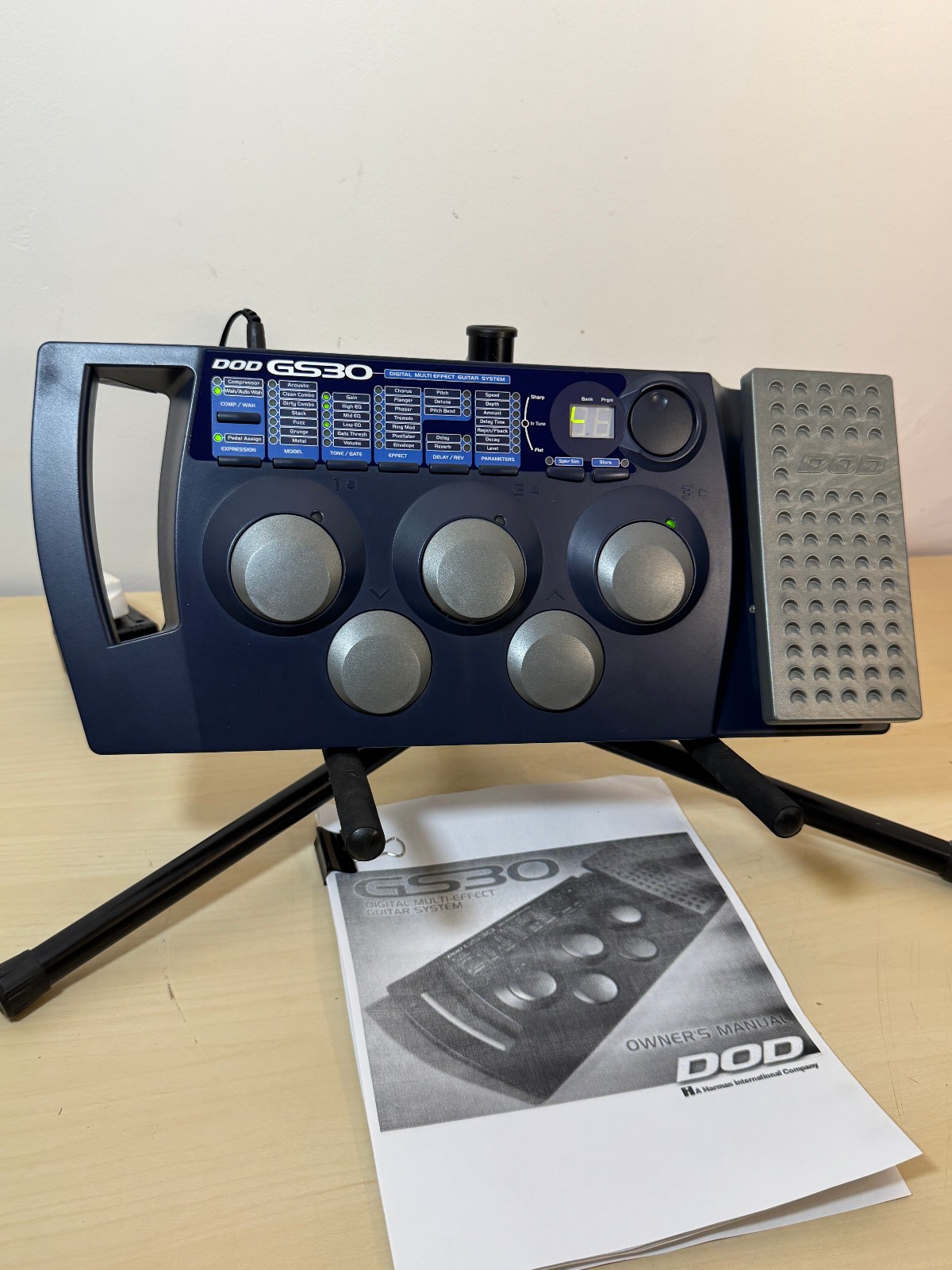 DOD GS30 - Digital Multi Effect - Guitar Effects Processor - w/ Manual and Power
