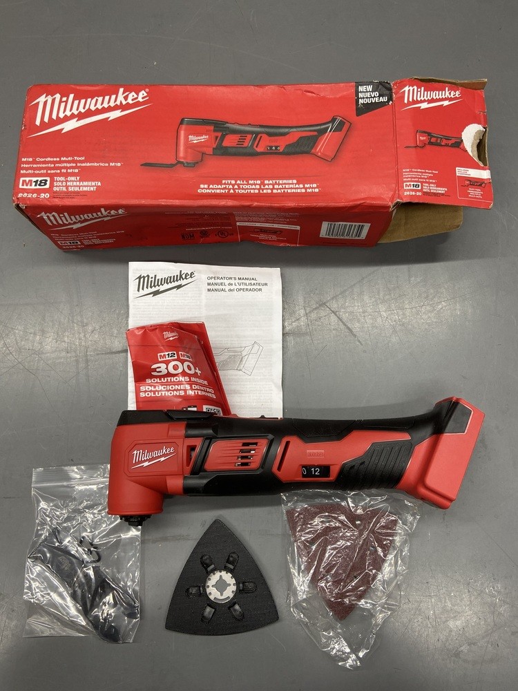 Milwaukee Oscillating Multi-Tool 2626-20 M18 Cordless Li-Ion (New Open Box)
