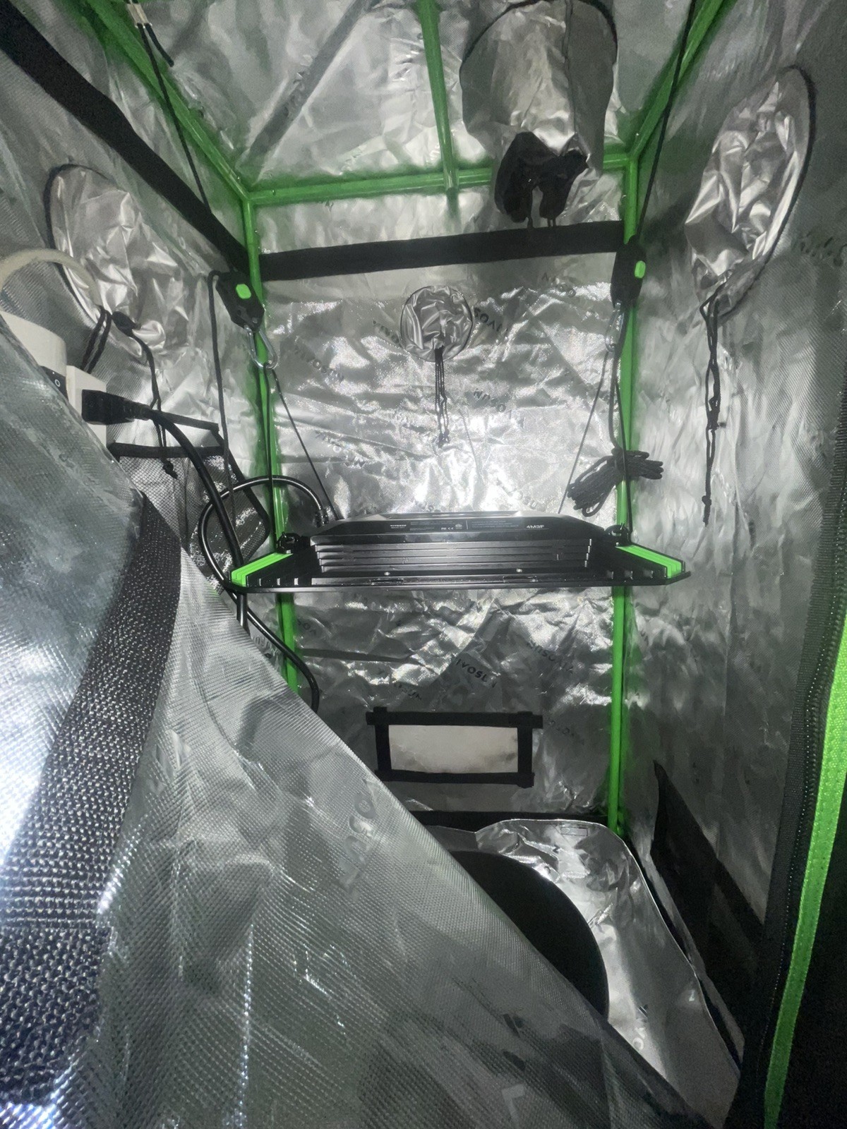 VIVOSUN 2X2ft Indoor Grow Tent & 100W Update LED Grow Light & 4" Inline Duct Fan
