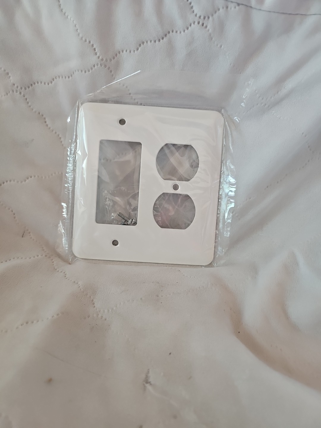 Steel Outlet Cover - Mulberry 76672 Princess/Maxi Size GFI Surge 2-Gang White