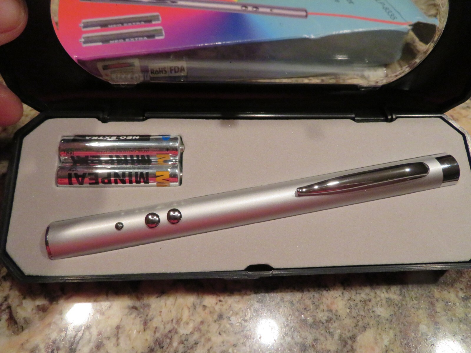 Safina Pointer with Blink Mode NOS Made in Taiwan in Plastic Case