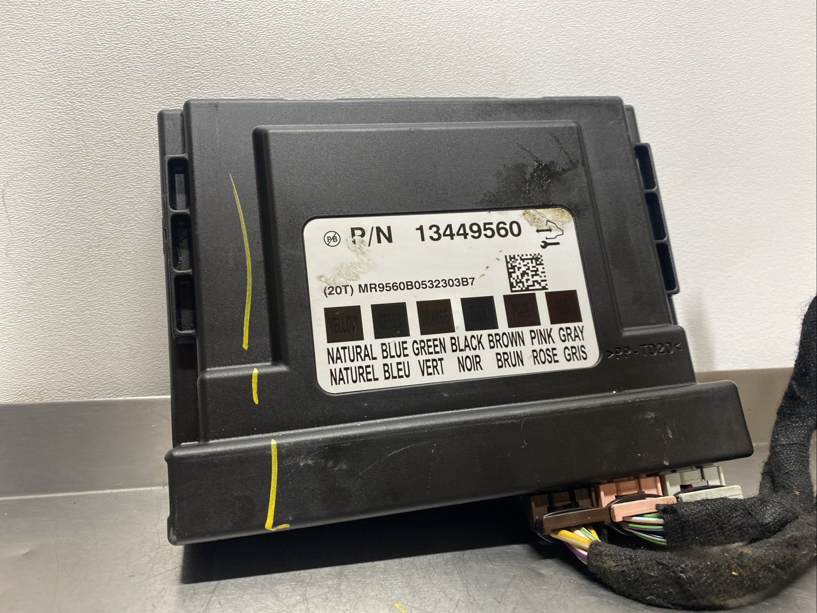 2016–2019 BUICK CASCADA Body Control Module BCM 13449560 OEM