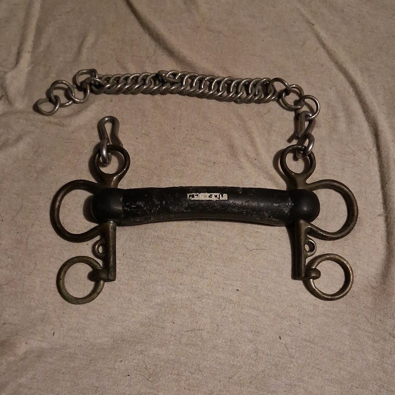 5" Centaur, Pelham, Mullen Mouth Hard Rubber Horse Bit