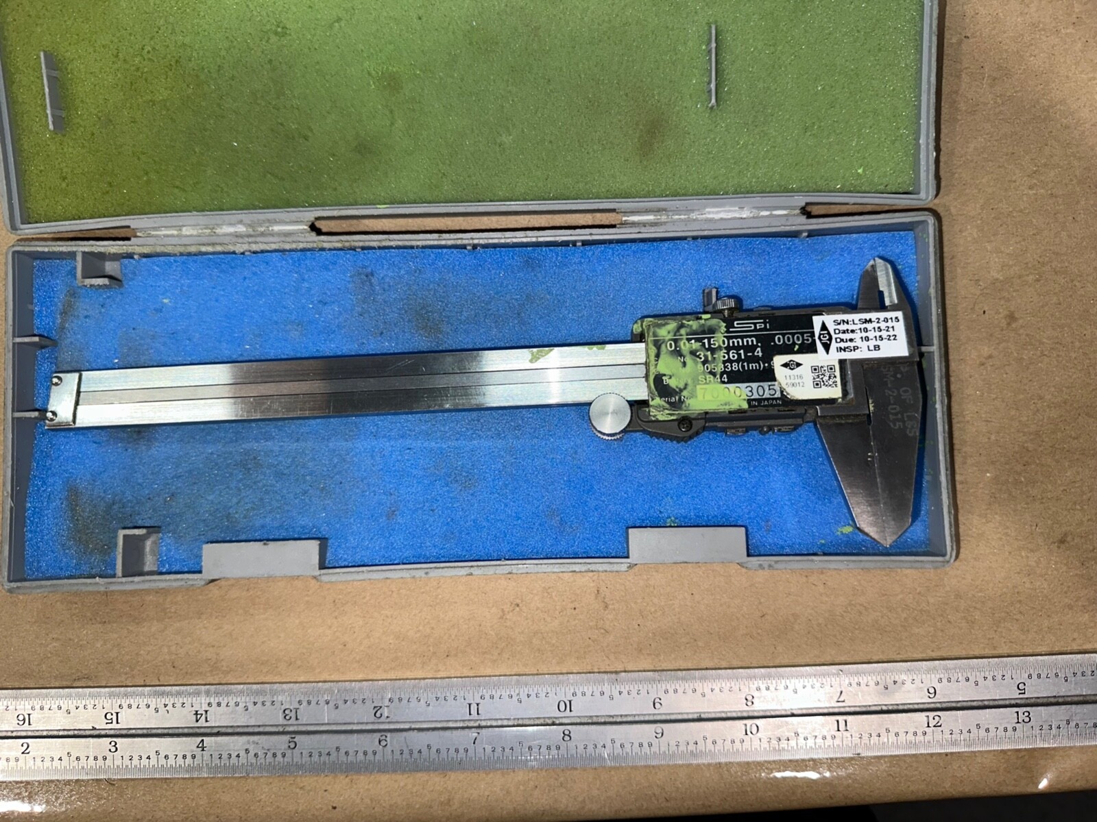 SPI DIGITAL CALIPER 31-561-4 6" 150MM