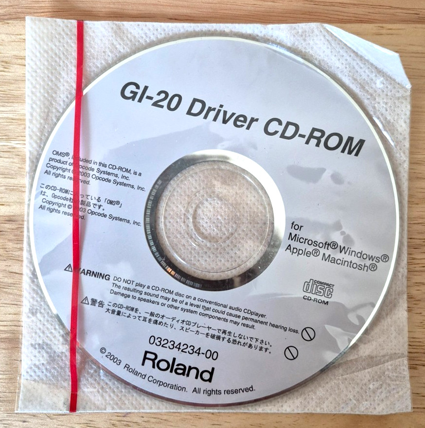 Roland GI-20 GK / Guitar & Bass Midi Interface Unit, with CD-ROM