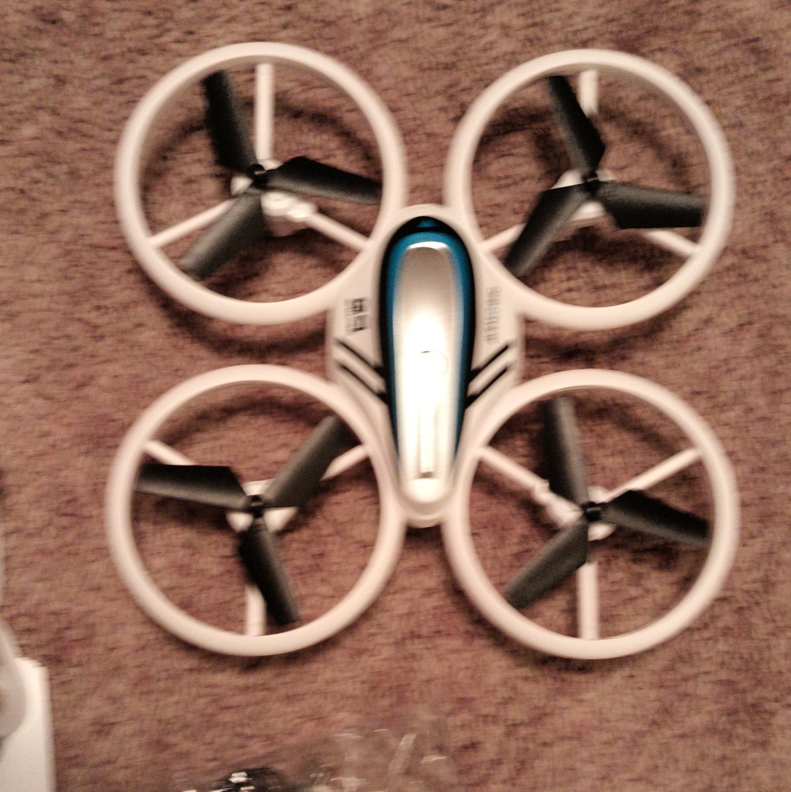 Q9 Mini RC Quadcopter Drone w/ Remote Controller, Extra Battery, USB Charger!!!!