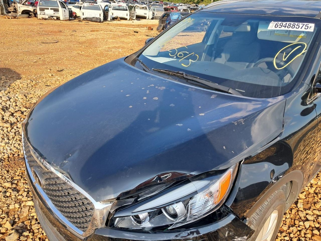 SORENTO 2017 Glove Box 4794250