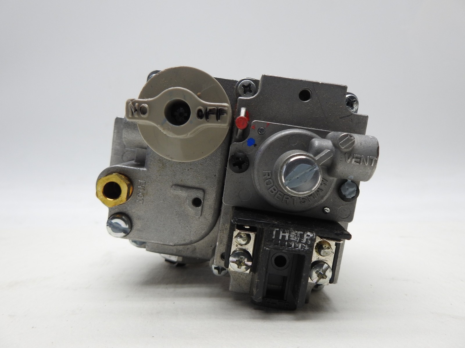 Robertshaw 7000BDER-S7A GAS VALVE 24V PILOT 3A2-501-733 24VAC 7000BDER 700-056