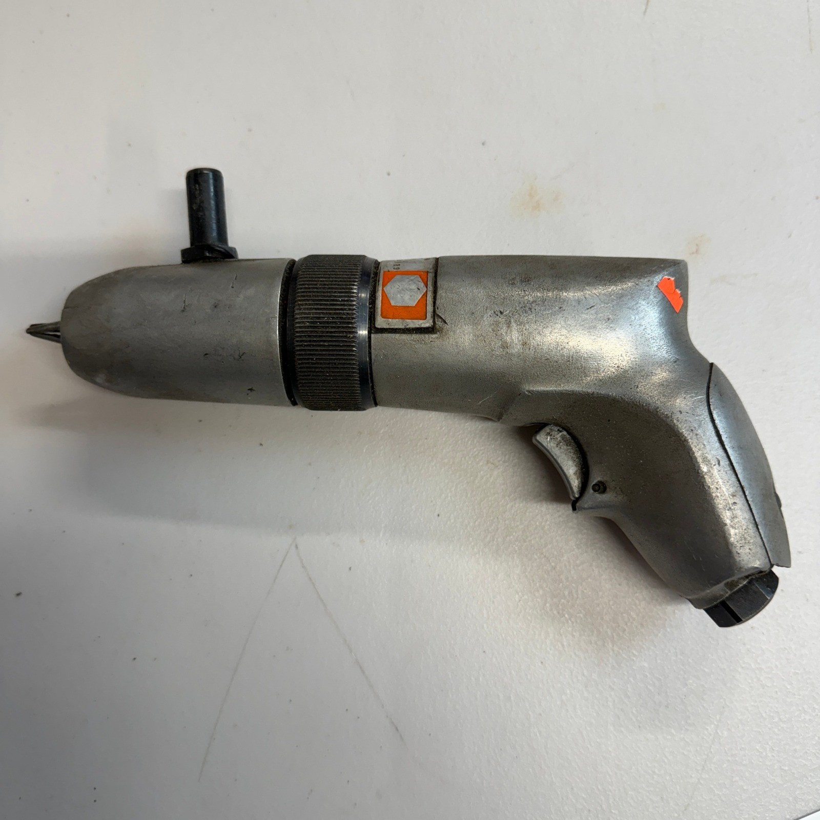 Black and Decker 888 Pneumatic Tire Stud Tool For Car Winter Wheels