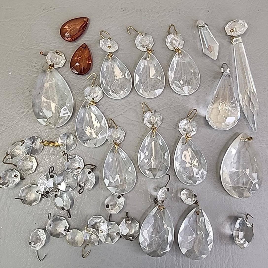 Vintage Chandelier Crystal Lot Clear Glass Dangle Round Teardrop Prism Ornaments