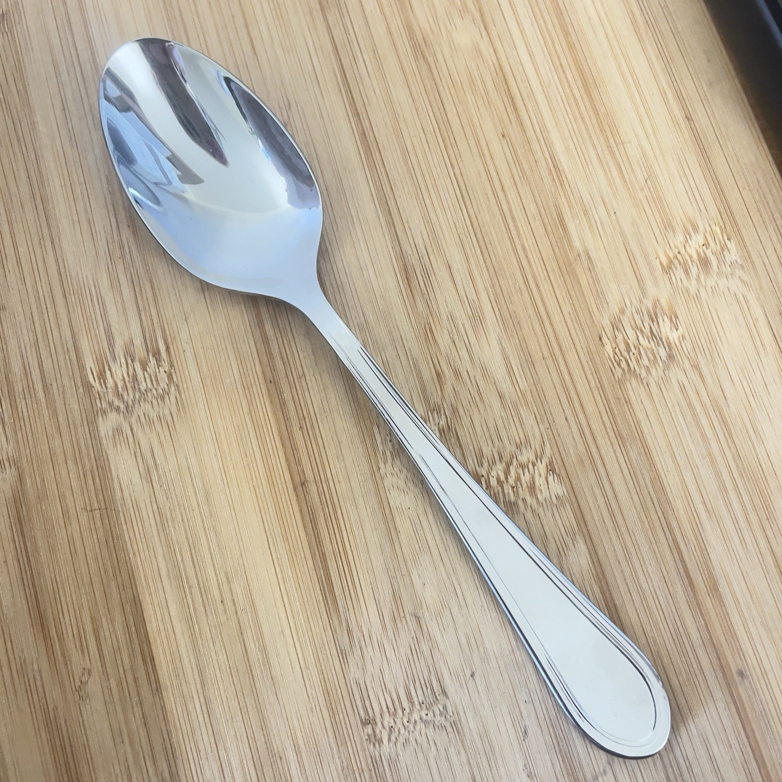NEW! Dash of That ASTON Outlined Edge Stainless PLACE SOUP SPOON 8"