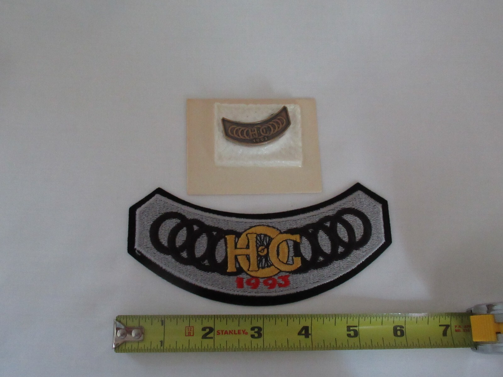 1993 Harley Davidson Owners Group HOG Rocker Patch & Lapel Pin Set
