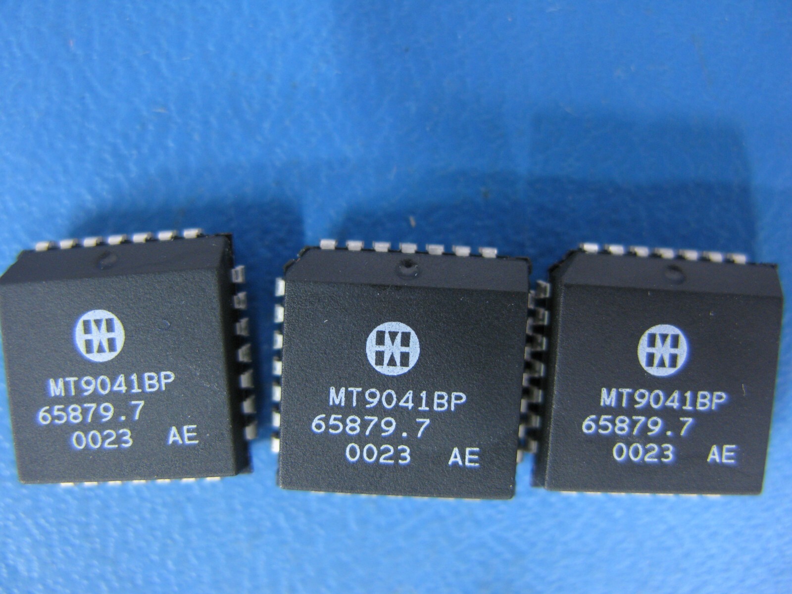 (1) ***New*** Mitel MT9041BP T1/E1 System Synchronizer