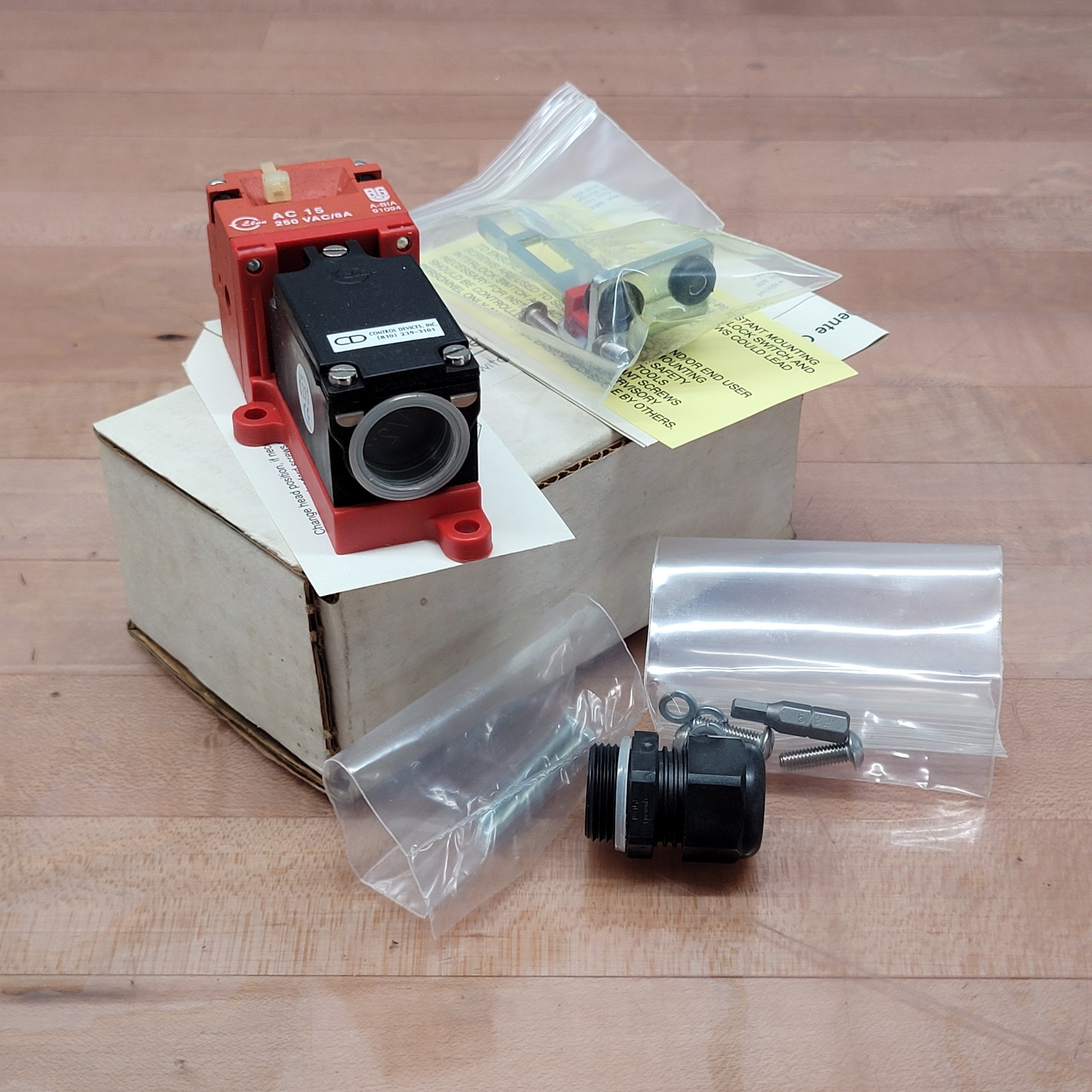 Schmersal TZG01.103 Keyed Interlock Switch - NEW