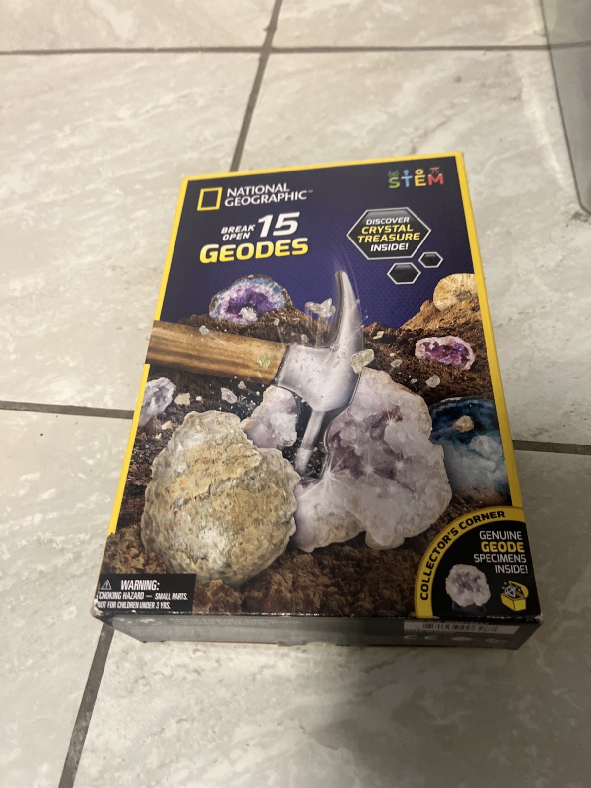 National Geographic Break Open 15 Geodes Discover Crystals NIB